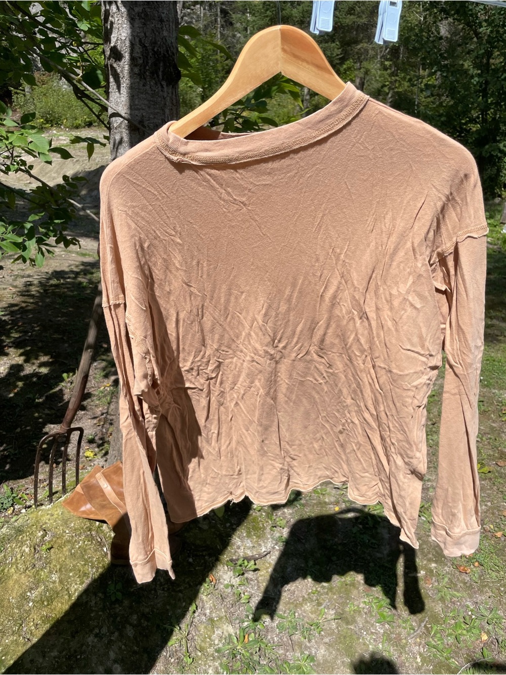 Graphic tee - Picture 2 of 3